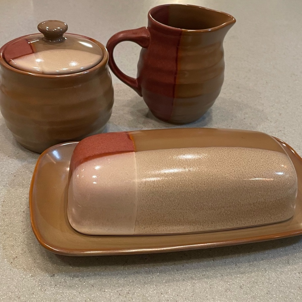 Vintage Sango gold dust “Sienna” sugar bowl, creamer, butterdish w/lid,like new
